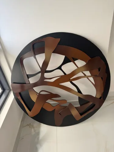 Vende-se uma Arandela para decoração do seu espaço, sala, quarto medindo 1,20cm por 1,20