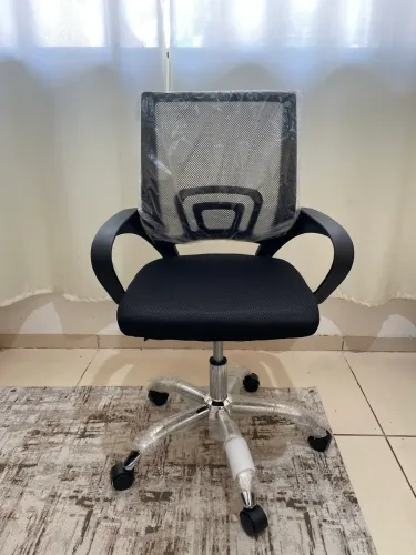 Cadeira nova para escritório