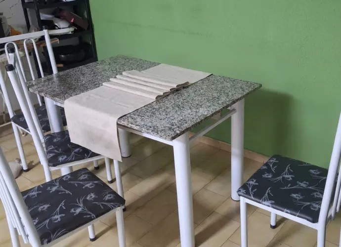 Mesa tampo de formica