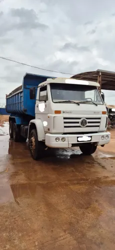 2004 Volkswagen 26.220 worker 6x4 caçamba 14 mt