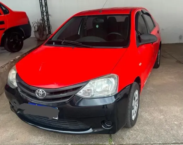 Toyota Etios X Sedan 1.5 Flex 16V 4P Mec. 2015