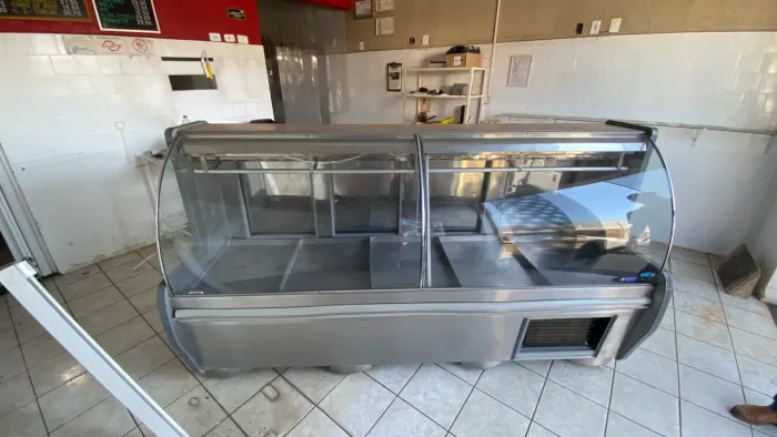 BALCÃO REFRIGERADO AÇOUGUE