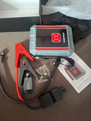 Auxiliar de partida e compressor de emergência