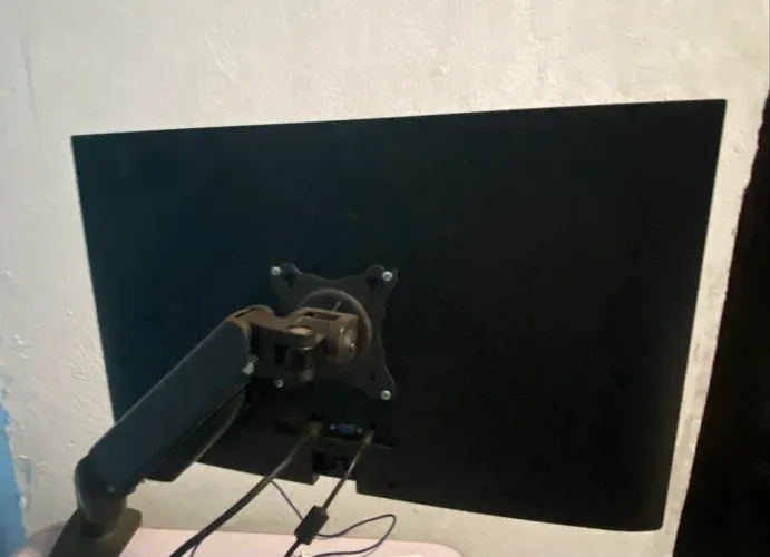 Monitor AOC 24