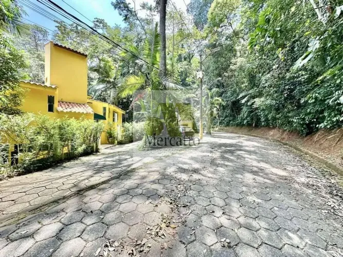 Casa de Condominio em jd tres marias - Embu das Artes