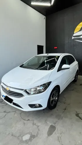 Chevrolet Onix Hatch LTZ 1.4 8V Flex Aut. 4P 2019