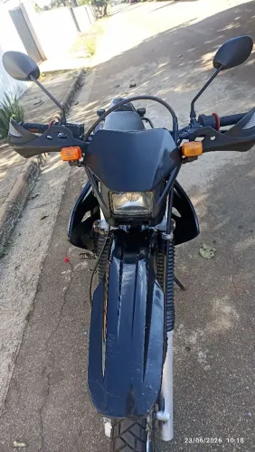 Honda tornado toda original.