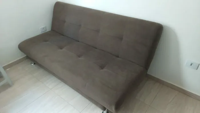 *** OPORTUNIDADE *** Sofá-cama Semi Novo