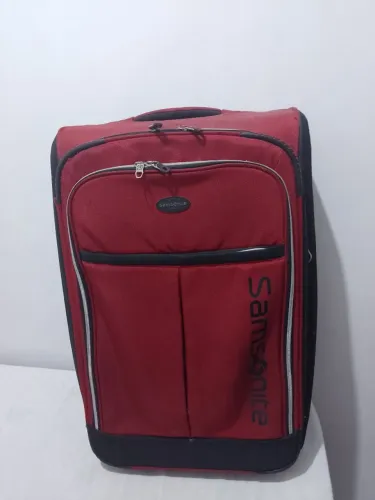 Malas de Viagem Grandes R$. 300,00 as duas malas  