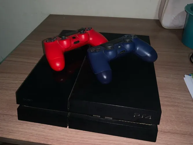 (PS4/Playstation 4) 2 controles + 2 jogos digitais (Red Dead 2, Mk11)