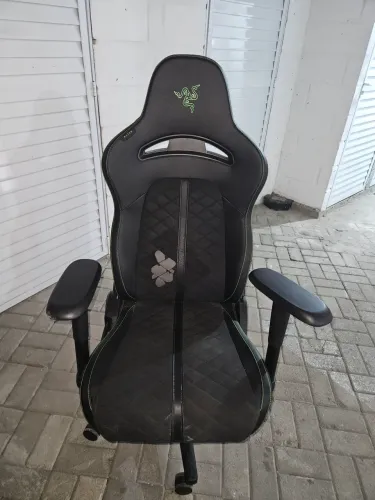 Cadeira Gamer Razer Enki X