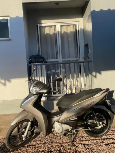 Moto Biz