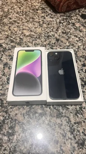 iPhone 14 Midnight