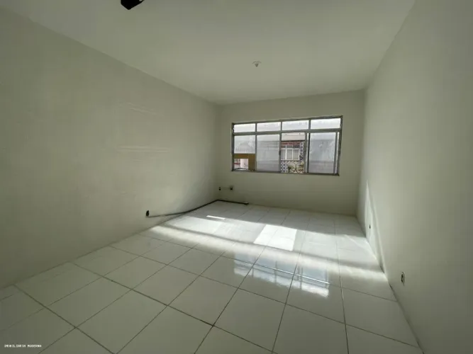 Sala Comercial para Locação em Nilópolis, Centro, 1 banheiro