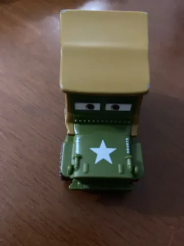 Carros da Disney Pixar Jeep sargento Mattel 