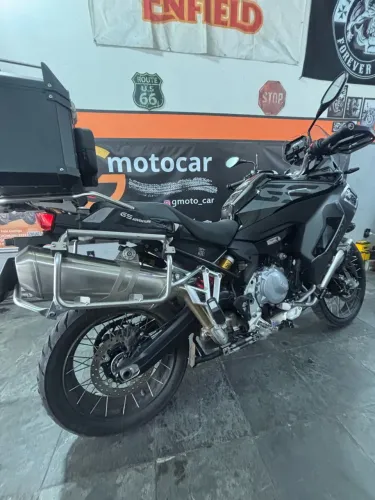 Linda BMW F 850 GS Triple Black
