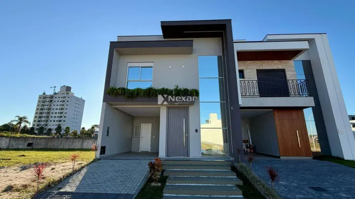 CASA ALTO PADRÃO DELTA VILLE