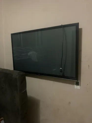 TV LG 42 POLEGADAS USADA!