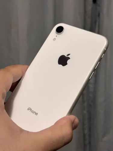 iPhone xr 64gb