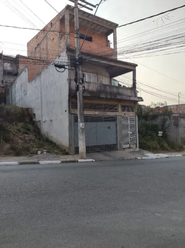 Sobrado em Ferraz de Vasconcelos