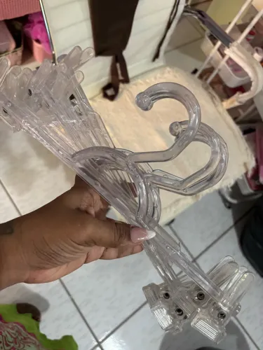 Cabide de presilha no precinho 