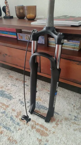 Suspensão bike Sr Suntour Xcm32 Boost Tapered alumínio com trava no guidão