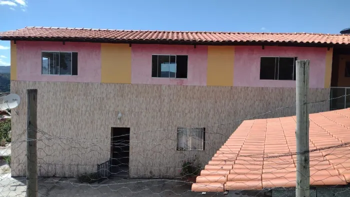 Lindo sítio a venda em Ravena