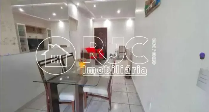 Apartamento  2 quartos em Estácio - Rio de Janeiro - RJ
