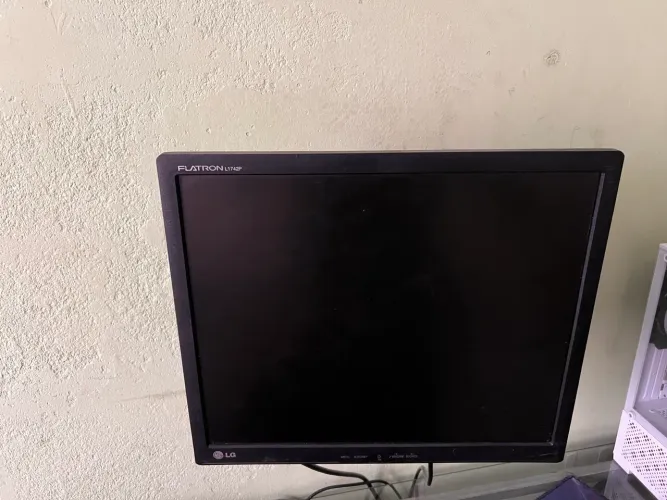 Monitor LG 