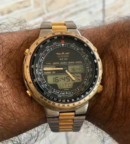 Citizen New Wingman impecável.