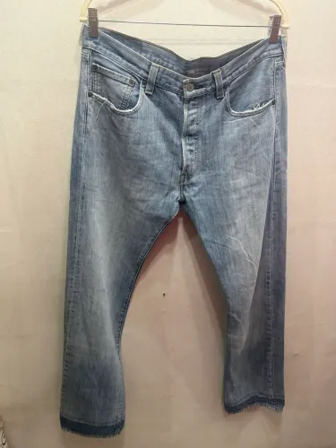 Calça jeans levis,jeans lavado, tamanho 42