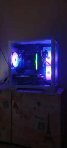 Vende-se PC gamer novo