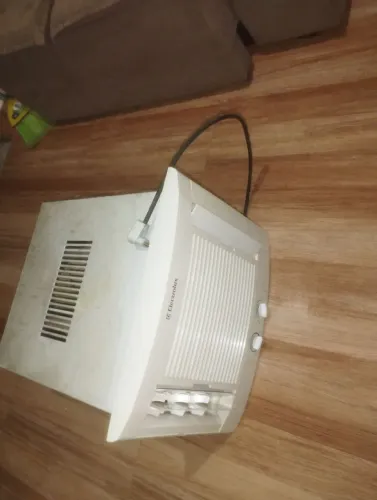 Vendo um ar-condicionado de janela, funcionando perfeitamente, vendo pr motivo de mudança