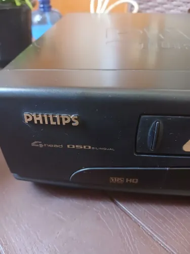 Vendo vídeo cassete recordar vr355 bom estado