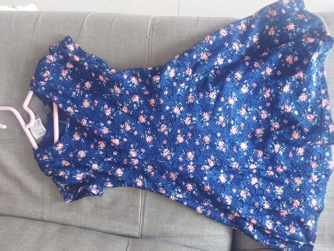 Vestido infantil de renda, primark, tamanho 8 anos, novo
