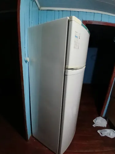 Vendo geladeira