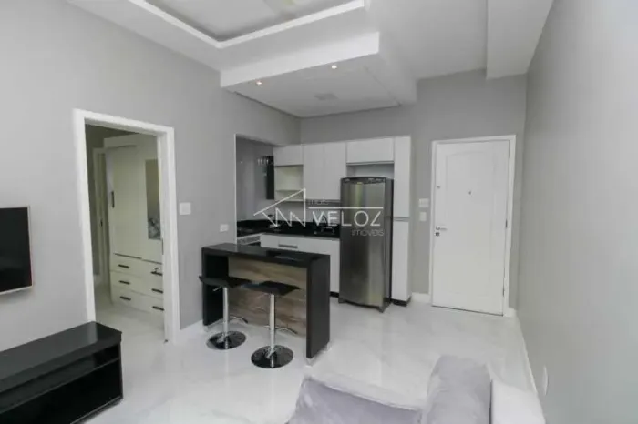 Apartamento - / Residencial / Centro