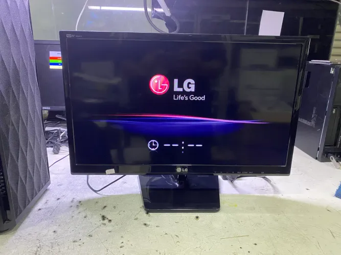 MONITOR TV LG