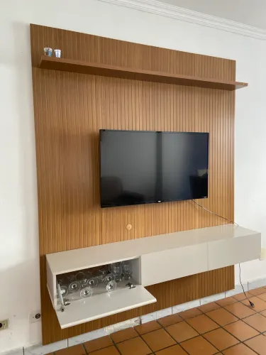 Painel para televisão