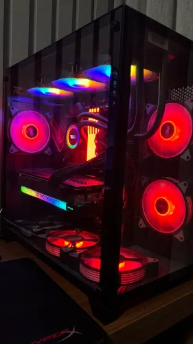 PC Gamer High-End ? i7-14700K + RTX 3070 FTW3 + 32 GB DDR5