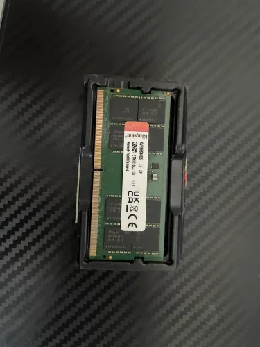 Kingston 32GB DDR5 5600MHz SODIMM para Notebook ? COM DEFEITO