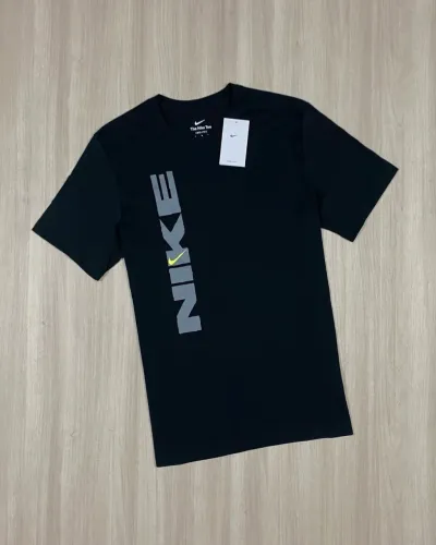 Camiseta Nike Letreiro Original (Preto)