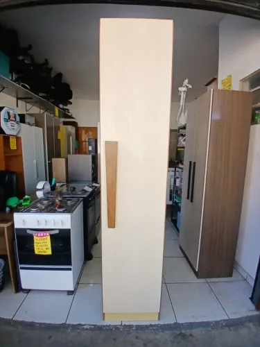 Armário multiuso grande uma porta seminovo conservado