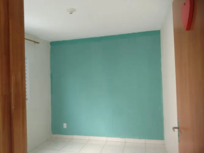 Alugo apartamento