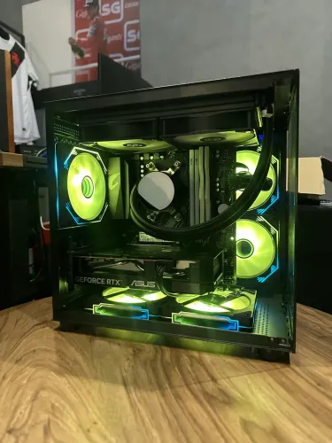PC Gamer RTX 5060 + Ryzen 7 5700X + 32GB