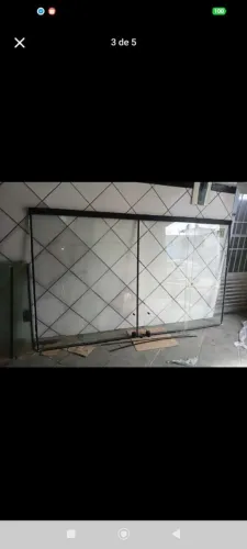 Portas e janelas em vidro