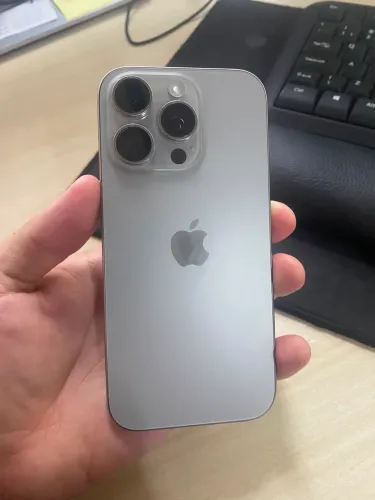 iPhone 16 pro 256gb semi novo!