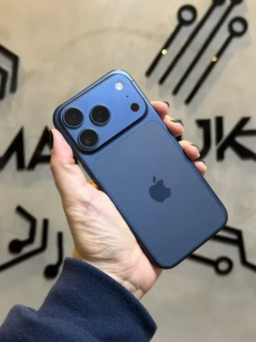 iPhone 17 Pro Azul 256GB 100%  (Nota e garantia Apple até 07/2027)