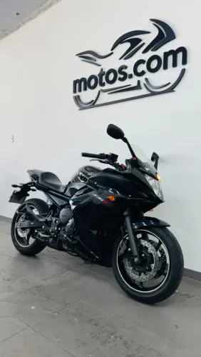 XJ6-F 2012 impecável, parcelo no cartão em até 21x