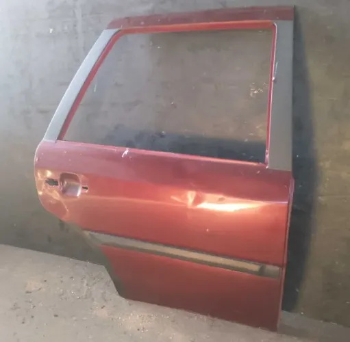 Porta traseira direita gol G2 G3 1997-2005